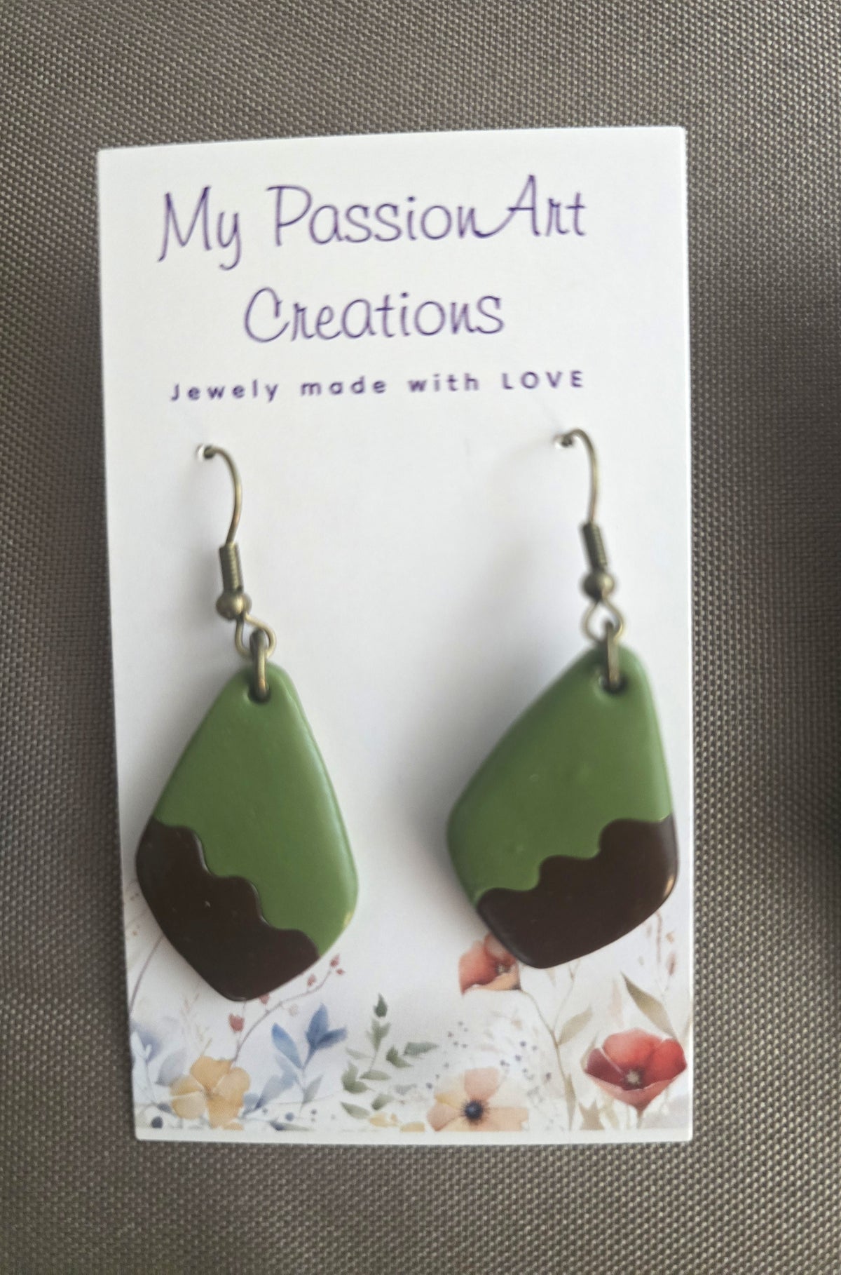 Green & Brown Wave Diamond-Shaped Dangle Earrings